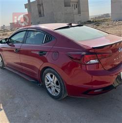 هیوندای ئەلەنترا